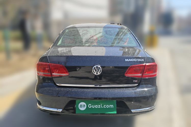 Used Volkswagen Magotan 2015 Facelift 1.8TSI Luxury Model Rear