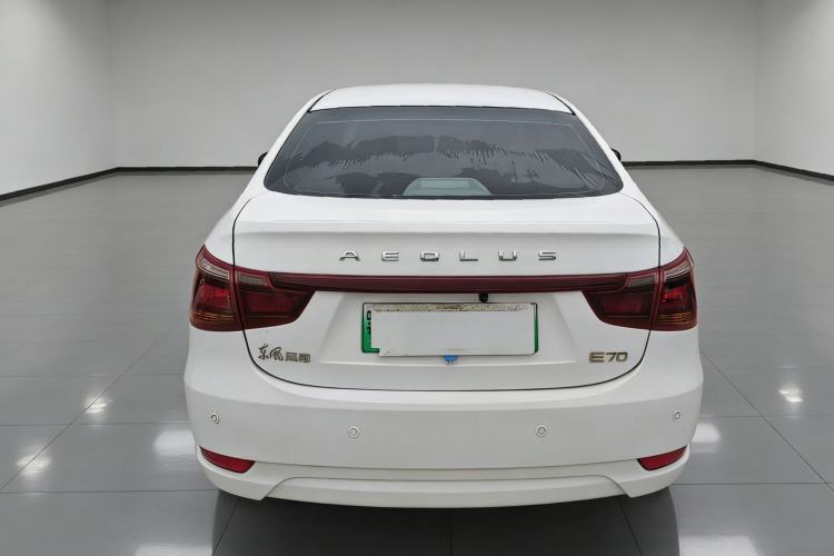 Used Dongfeng Aeolus E70 2023 500 Smart Edition Lithium Iron Phosphate 48.6 kWh 120 kW