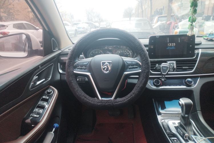 Used Baojun 560 2017 1.5T DCT Prestige Edition