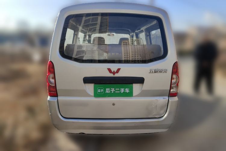 Used Wuling Rongguang 2011 1.2L Base Version
