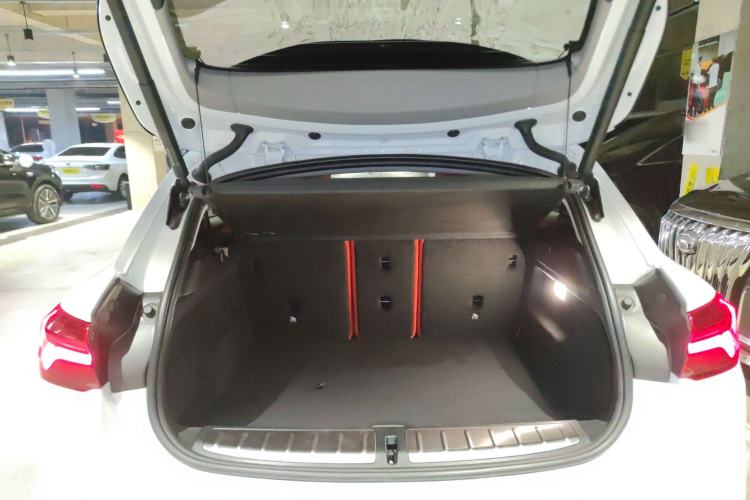 Used BMW X2 2022 sDrive25i M Sport Package Trunk