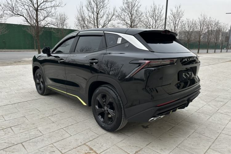 Used JETOUR Dashing 2025 1.5T DCT Youth UP Exterior 4