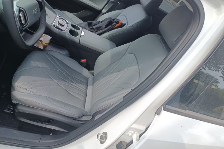 Used Geely Galaxy L6 2025 EM-i 140km Explorer+ Edition