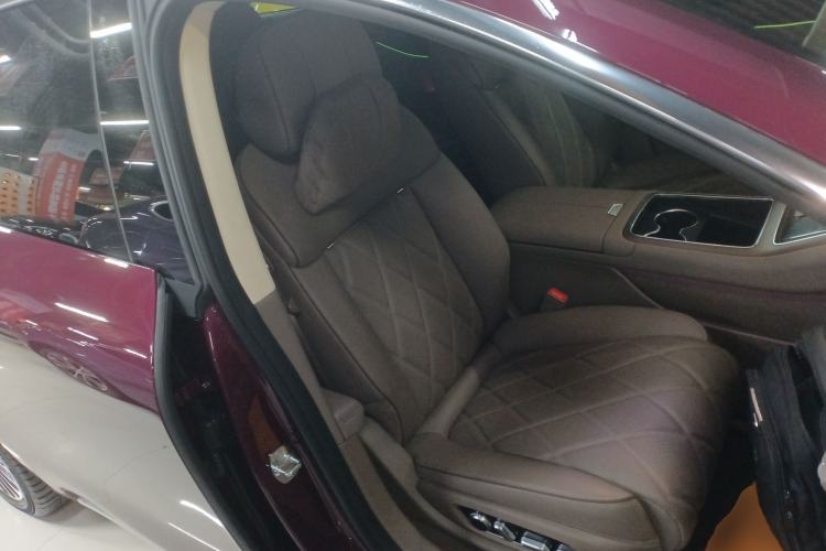 Used Hima Stelato S9 2025 Extended-Range Ultra Right Front Seat