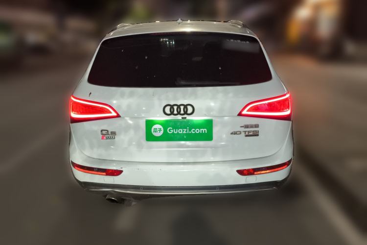 Used Audi Q5 2017 Plus 40 TFSI Comfort Model
