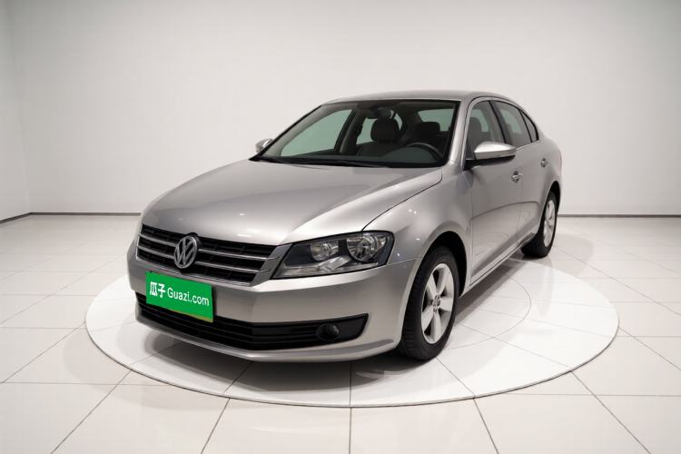 Used Volkswagen Lavida 2013 Revised Classic 1.6L Manual Fashion Edition