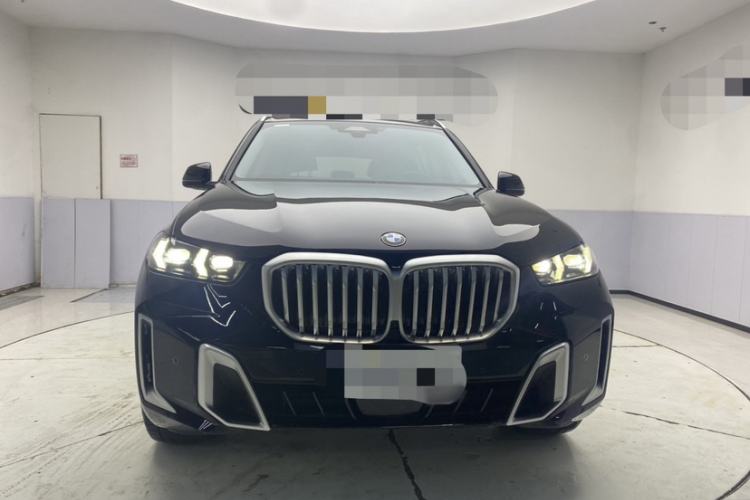 Used BMW X5 2023 xDrive 30Li M Sport Package