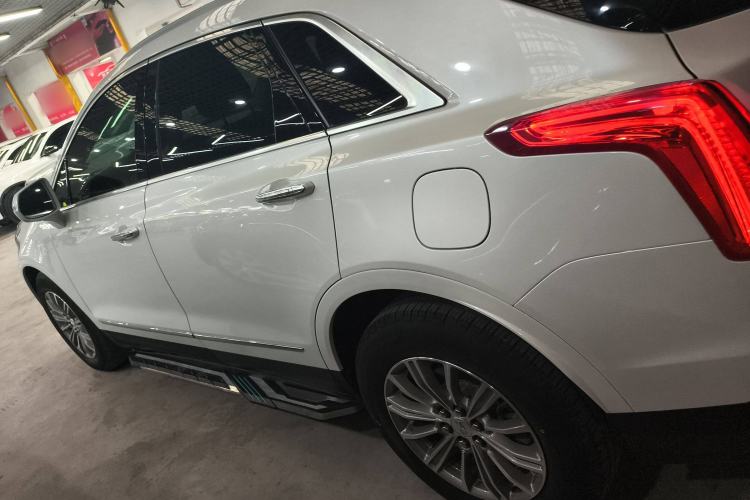 Used Cadillac XT5 2018 25T Luxury Model