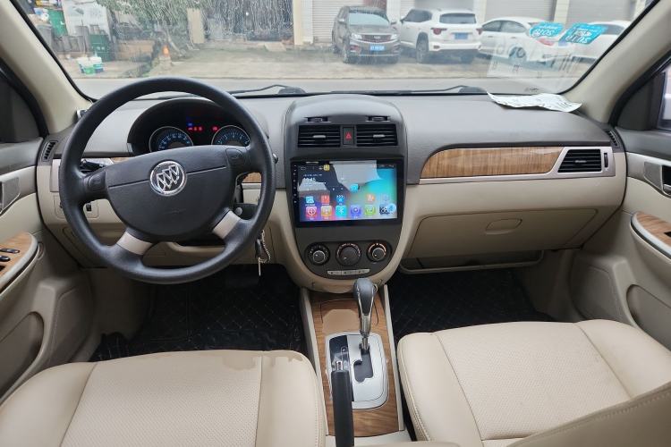 Used Buick Excelle 2015 1.5L Automatic Classic Model
