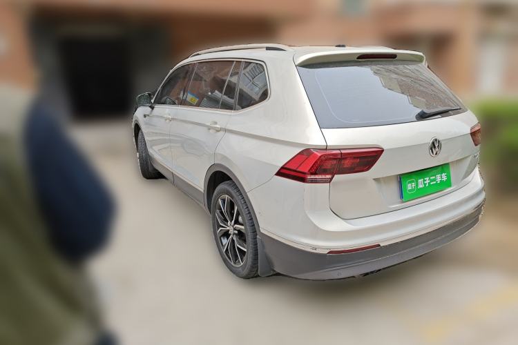 Used Volkswagen Tiguan L 2017 330TSI Automatic Two-Wheel Drive Flagship Edition
