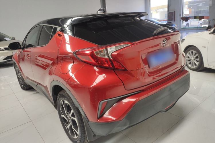 Used Toyota C-HR 2018 2.0L Leading Edition China VI