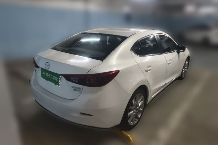 Used Mazda 3 Axela 2017 Sedan 2.0L Automatic Prestige Model China VI Standard
