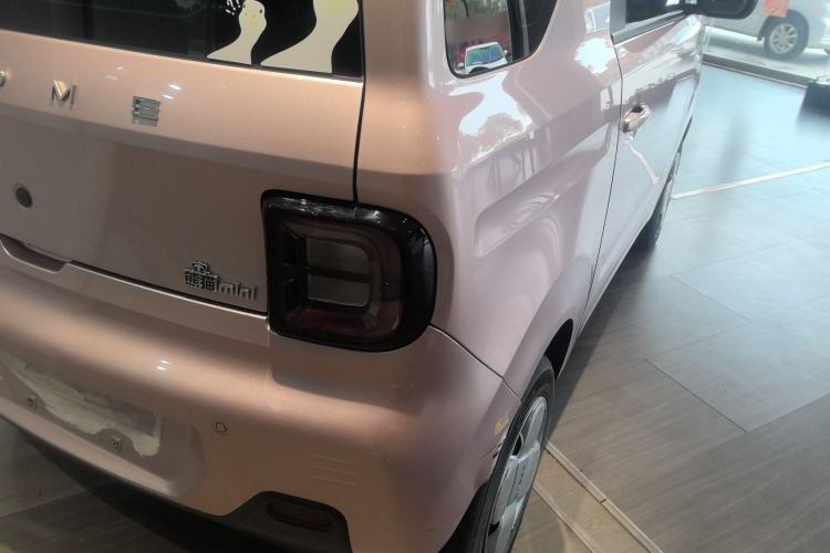 Used Geely Galaxy Panda 2023 Panda Mini 200km Endurance Bear