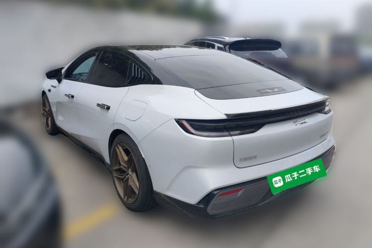 Used Geely Galaxy 8 2025 130km EM-i Flagship Edition
