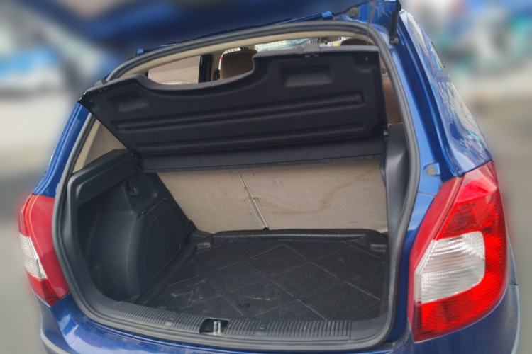 Used Skoda Fabia 2012 1.6L Scout Trunk