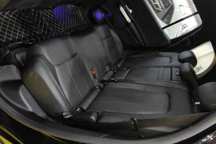 Used Mercedes-Benz GLB 2022 GLB 220 Dynamic Edition Left Rear Seat