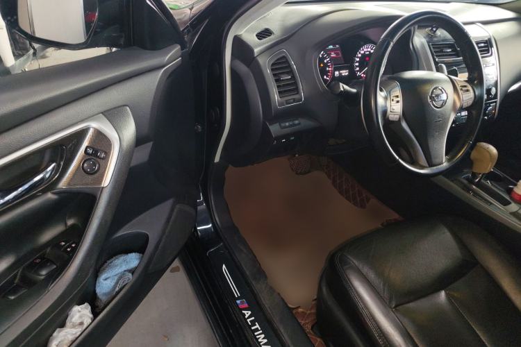 Used Nissan Teana 2013 2.5L XL Leading Edition Driver Seat