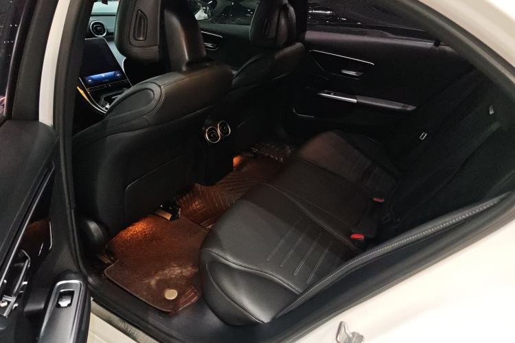 Used Mercedes-Benz C-Class 2023 C 200 L Sport Edition Interior 1