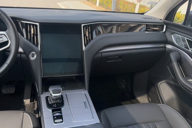 Used Hongqi HS7 PHEV 2024 2.0T PHEV Four-Wheel Drive Flagship Edition 7 Seats
