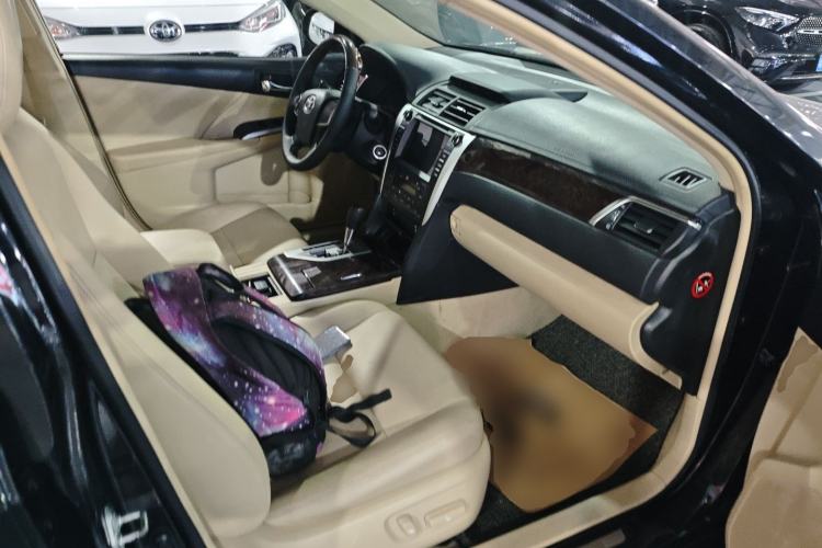 Used Toyota Camry 2015 2.0G Premier Edition Right Front Seat