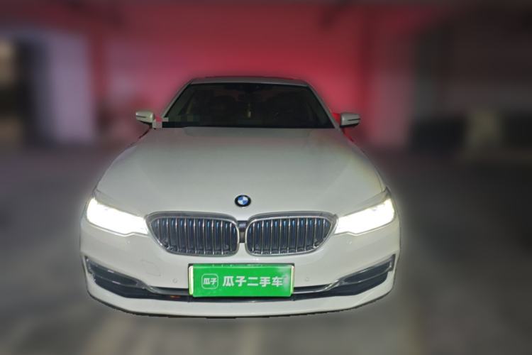 Used BMW 5 Series New Energy 2019 530Le Luxury Package Front