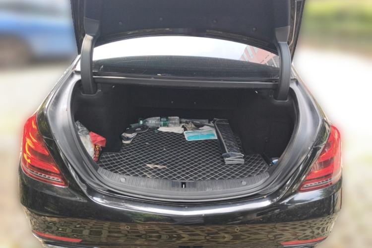 Used Mercedes-Benz S-Class 2018 S 320 L
