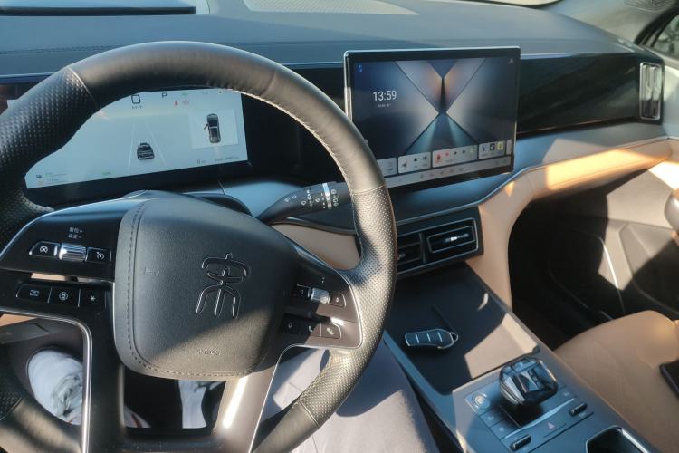 Used BYD Song L DM-i 2024 112 km Leading Edition