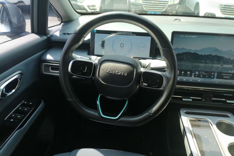 Used AION Y 2023 Younger Steering Wheel