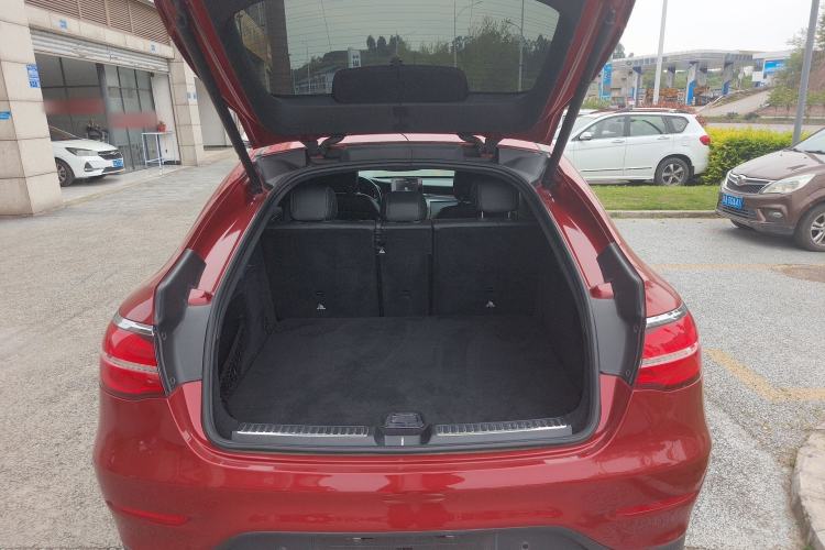 Used Mercedes-Benz GLC Coupe 2019 GLC 260 4MATIC Coupe SUV Trunk