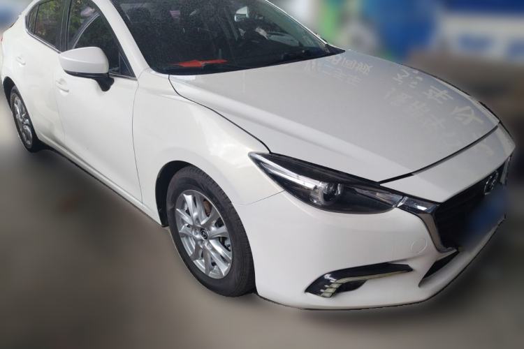 Used Mazda 3 Axela 2017 Sedan 1.5L Automatic Luxury Model Emission Standard China V

