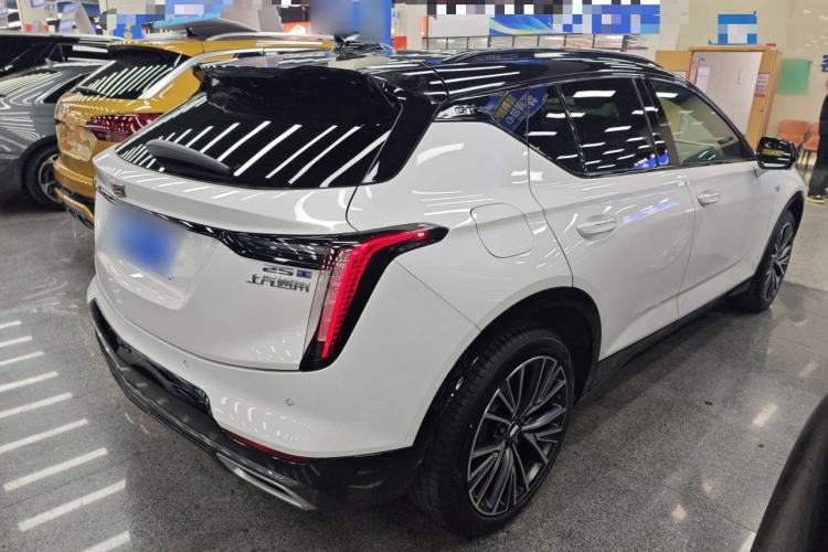 Used Cadillac GT4 2023 25T Prestige Version
