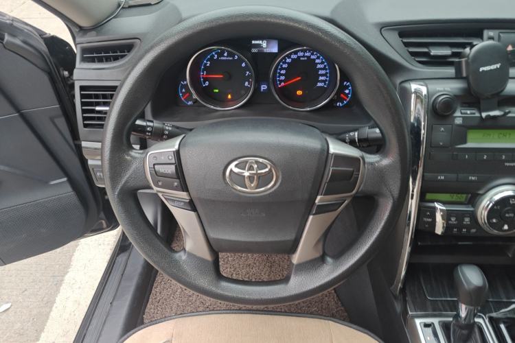 Used Toyota Reiz 2010 2.5S Fengdu Jinghua Edition Steering Wheel