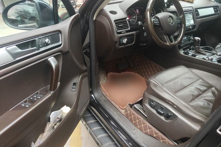 Used Volkswagen Touareg 2017 3.0 TSI Touareg Model Driver Seat