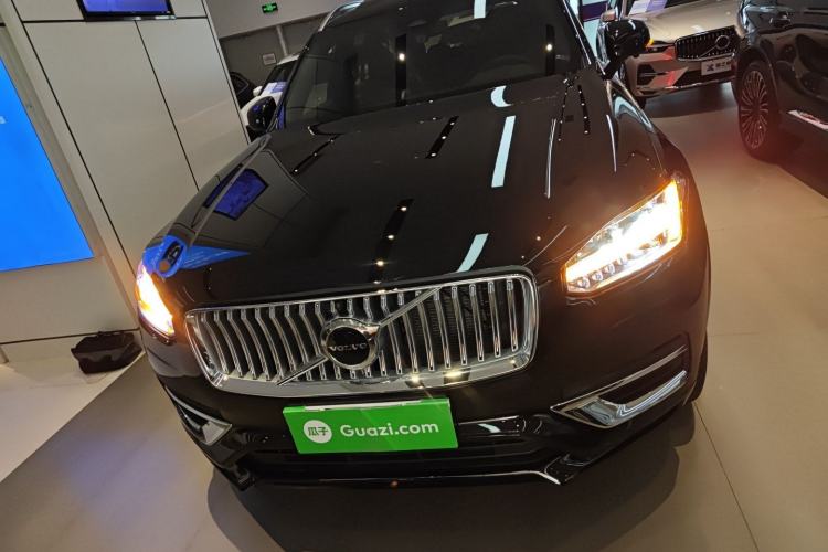 Used Volvo XC90 2025 B5 SmartDrive Luxury Edition 7-Seater
