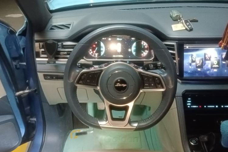 Used Zotye Domy X7 2017 1.8T Manual Supreme Model
