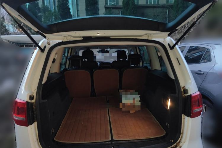 Used Volkswagen Sharan 2013 2.0 TSI Comfort Model
