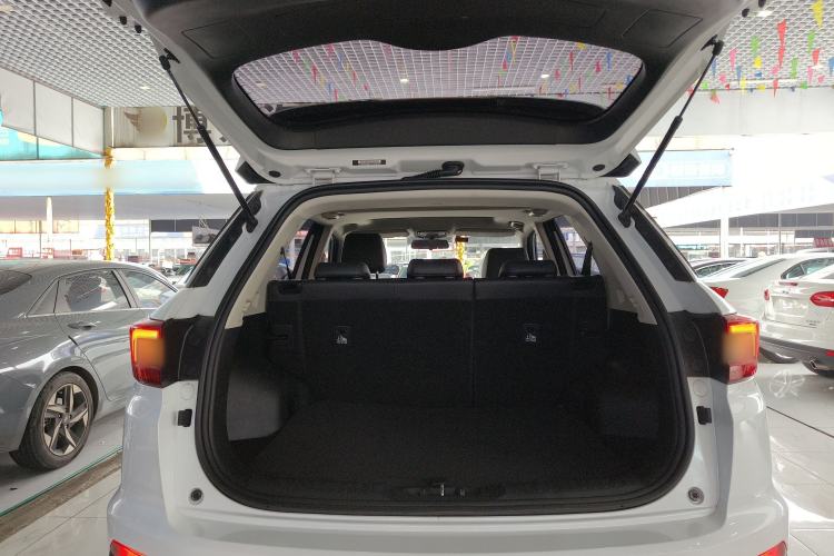 Used CHANGAN CS55 2019 1.5T Automatic Colorful Edition China VI Standard
