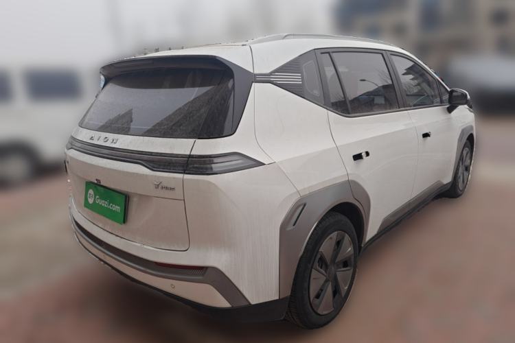 Used AION Y 2023 Plus 610 Enjoy Edition