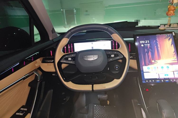 Used Geely Auto FX11 2023 1.5TD DCT Prestige Edition
