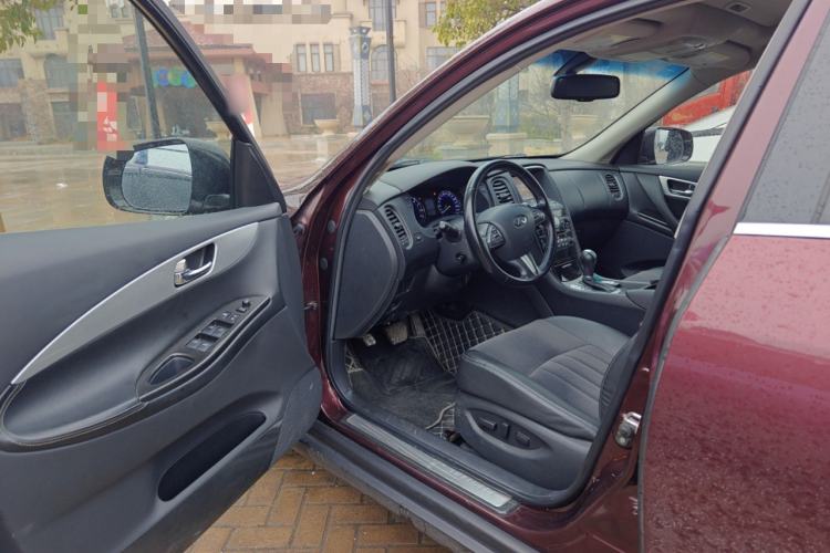 Used Infiniti QX50 2015 2.5L Comfort Edition