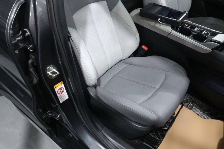 Used Changan UNI-T 2023 Second-Generation 1.5T Prestige Model
