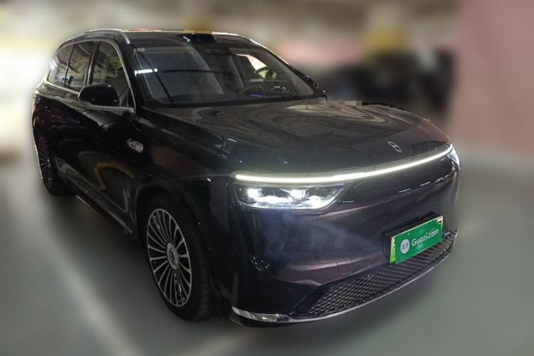 Used Hima AITO M8 2025 Model, Pure Electric Max+ Six-Seat Long-Range Version Front Right 45 Deg