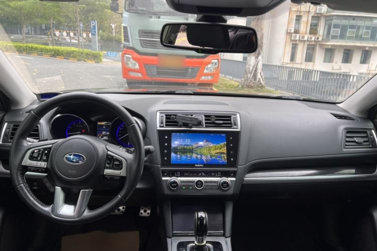 Used Subaru Outback 2016 2.5i Sport Navigation Edition Interior 3