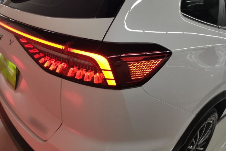 Used Chery Tiggo 8 PRO 2022 290T Two-Wheel Drive Haohan Edition 5 Seats Right Rear Taillight