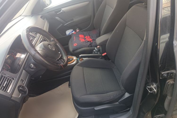 Used Volkswagen Lavida 2013 Revised Classic 1.6L Automatic Fashion Edition
