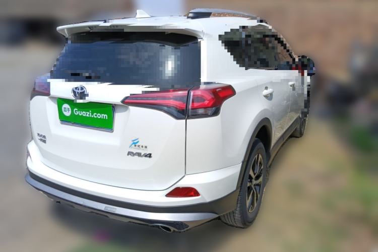 Used Toyota RAV4 2019 2.0L CVT Two-Wheel Drive Pioneer Edition China VI Standard Rear Right 45 Deg