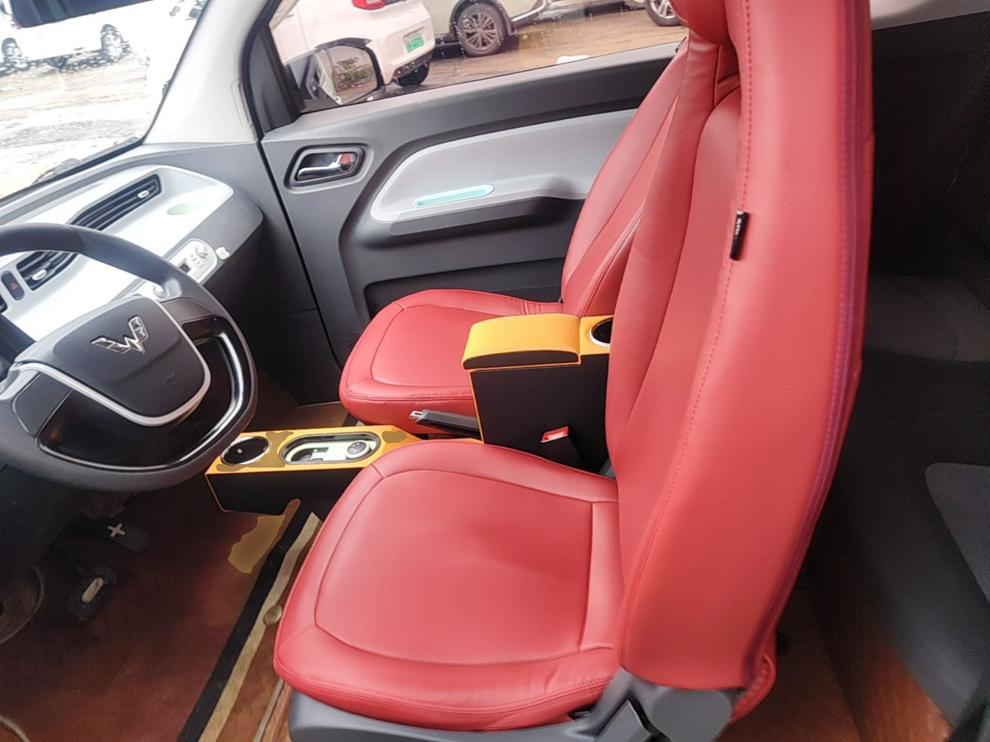Interior delantero