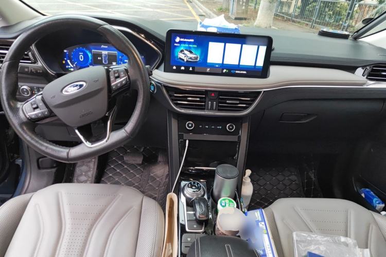 Used Ford Escape 2020 EcoBoost 245 Four-Wheel Drive Luxury Edition