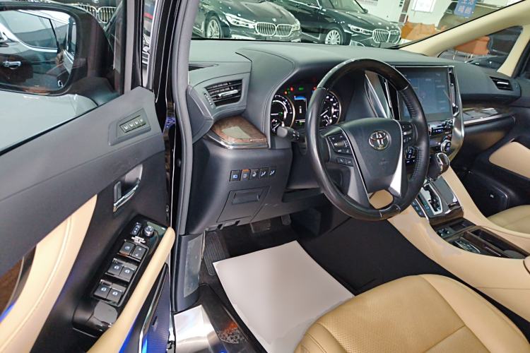 Used Toyota Alphard 2020 Dual-Engine 2.5L Prestige Edition Driver Seat