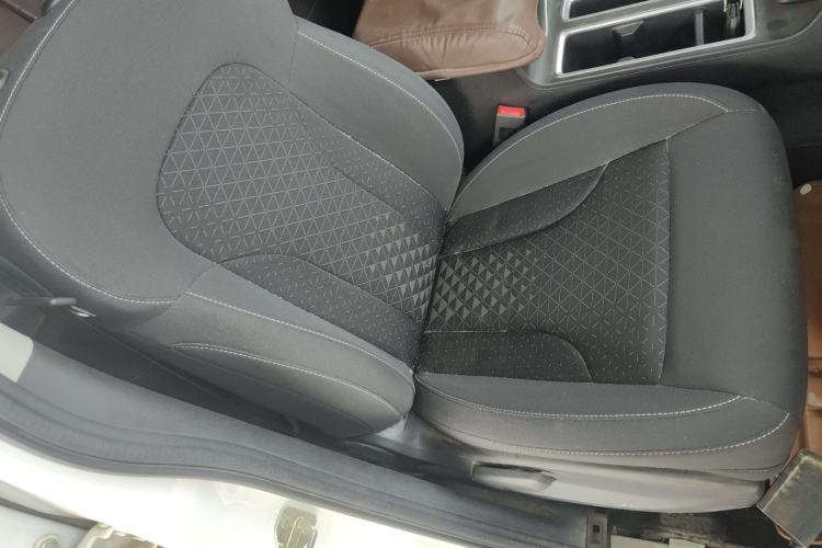 Used Haval M6 2021 PLUS 1.5T Manual Elite Smart Connectivity Model
